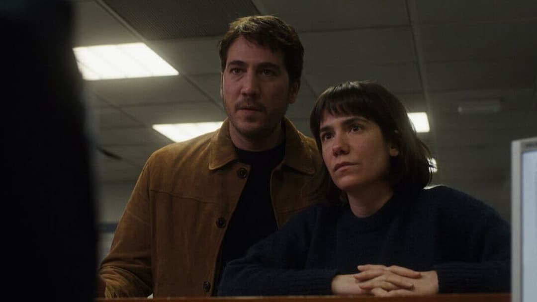 Borderline: Identität unter Verdacht backdrop 7