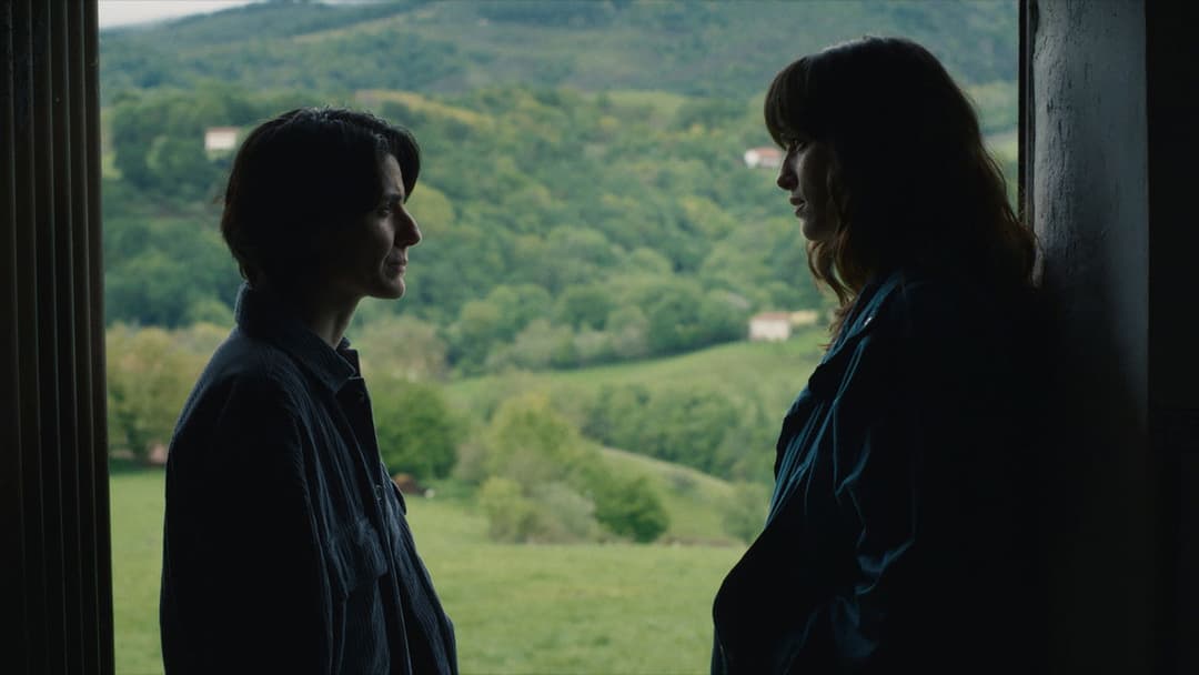 Вона в пітьмі йде backdrop 4