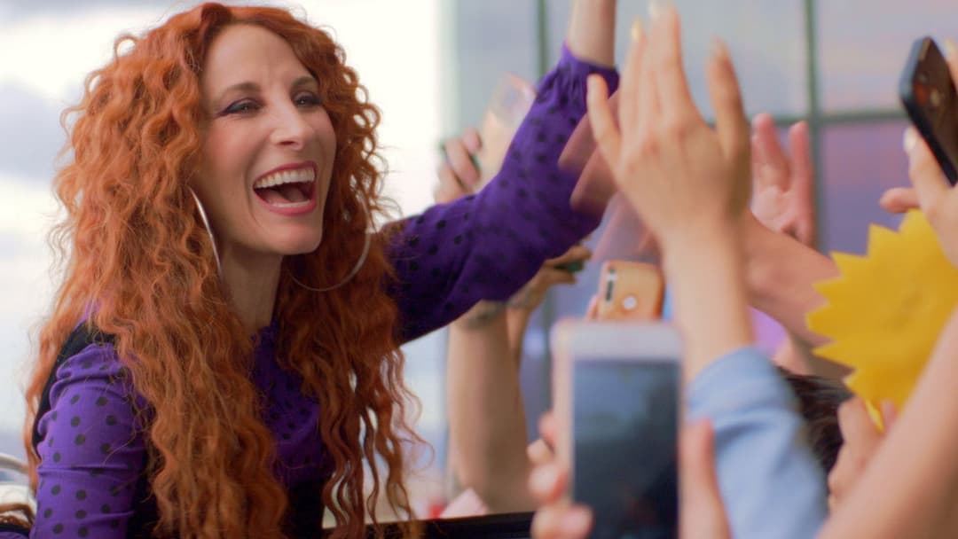 Señora Influencer backdrop 3