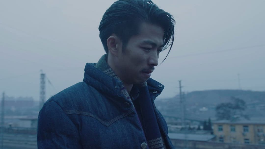 Слон сидить спокійно backdrop 10