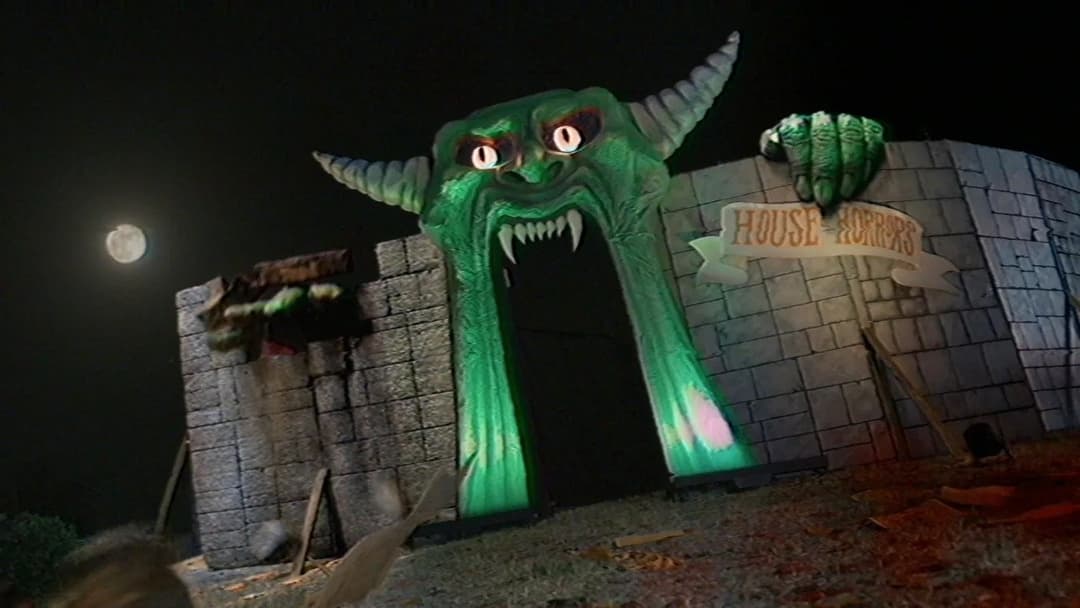 V/H/S/Halloween backdrop 6