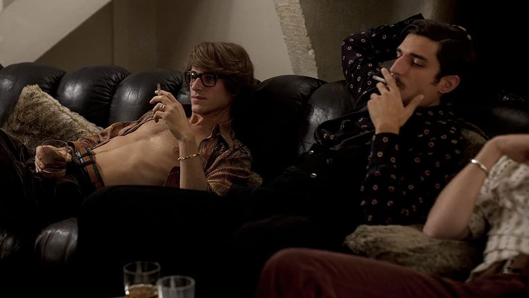 Святий Лоран. Страсті великого кутюр’є backdrop 2