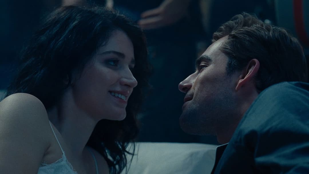 Джей Келлі backdrop 13