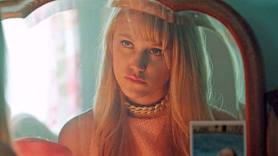 It Follows backdrop 17