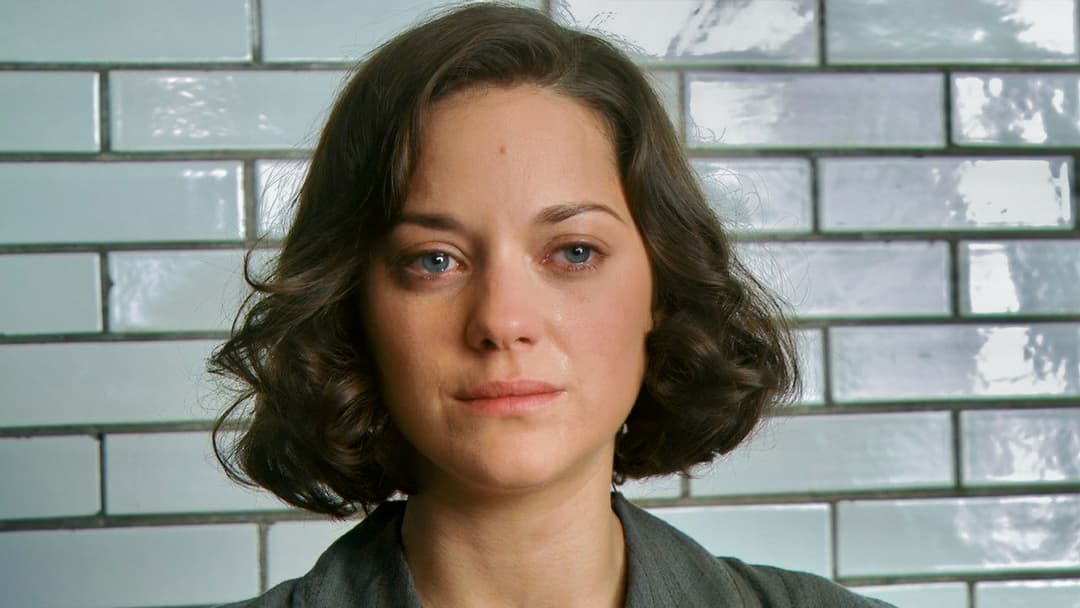 Public Enemies backdrop 13