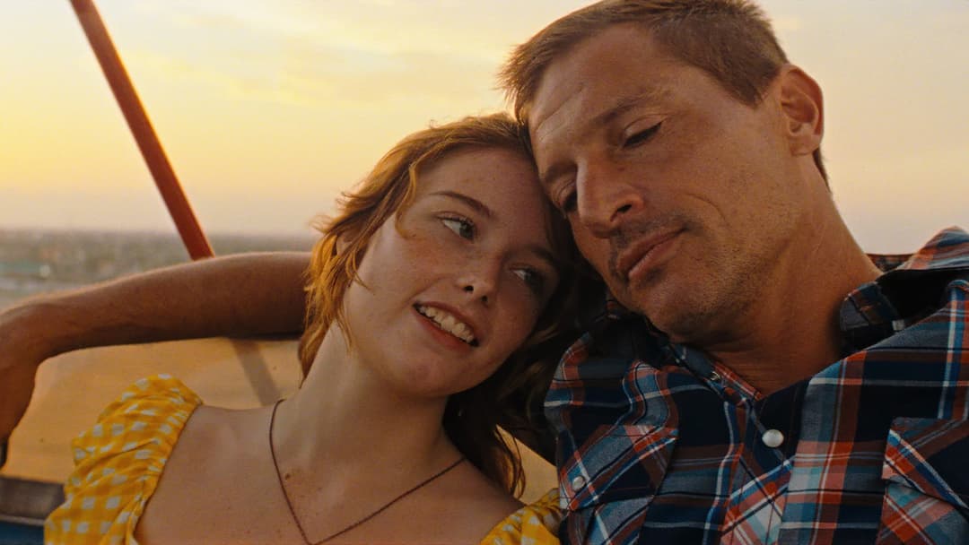 Червона ракета backdrop 6