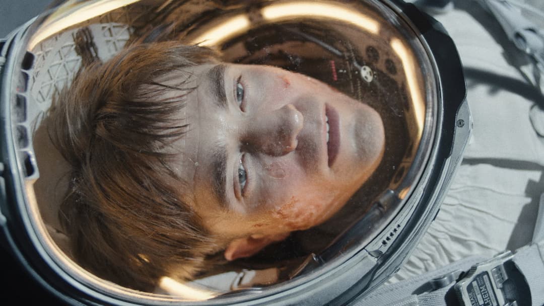 Mickey 17 backdrop 10