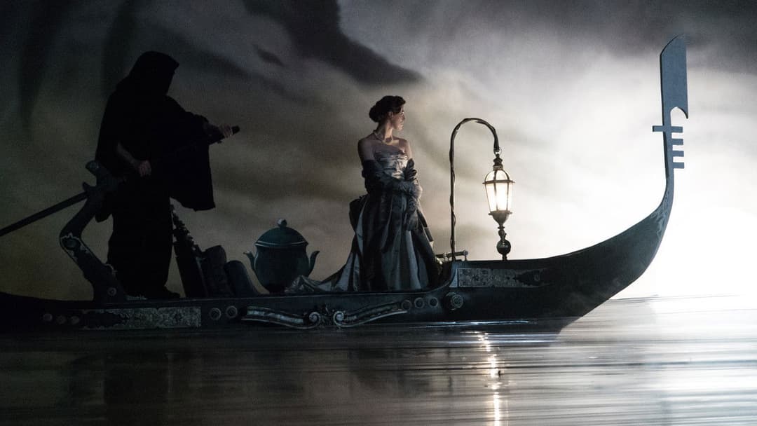 The Souvenir: Part II backdrop 5