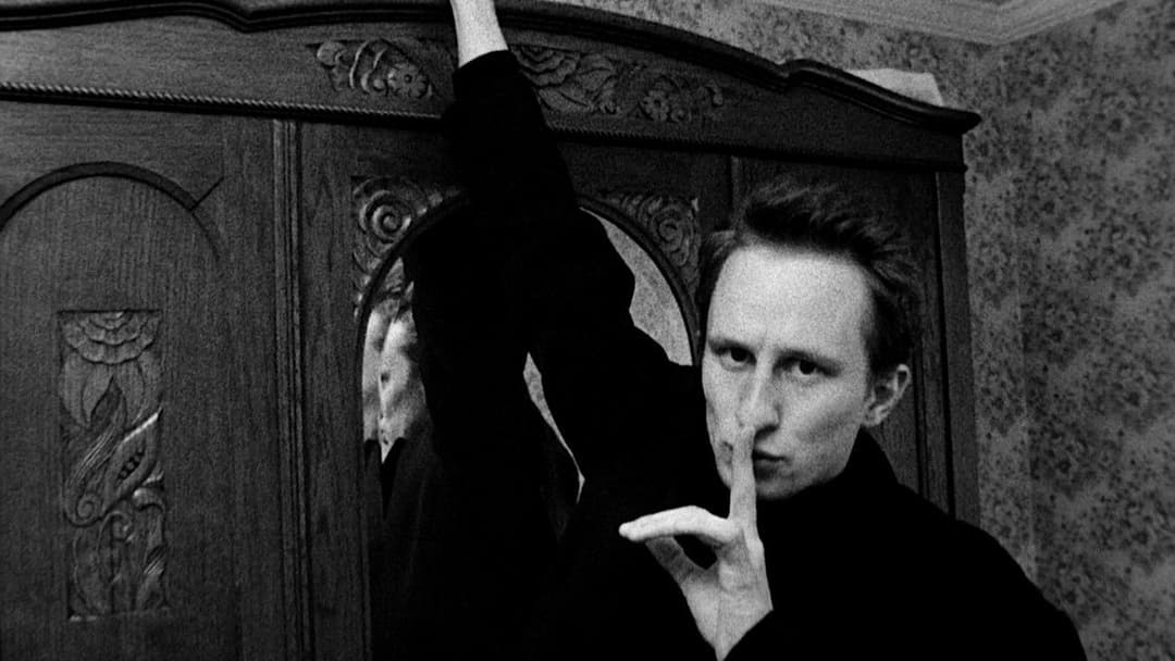 C'est arrivé près de chez vous backdrop 8