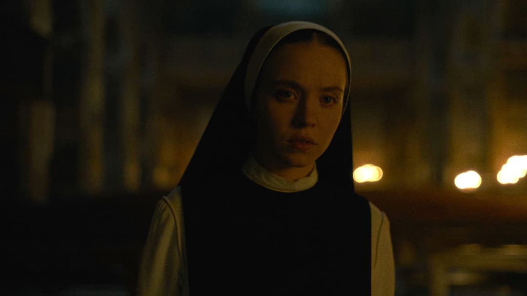 Проклята Діва backdrop 17