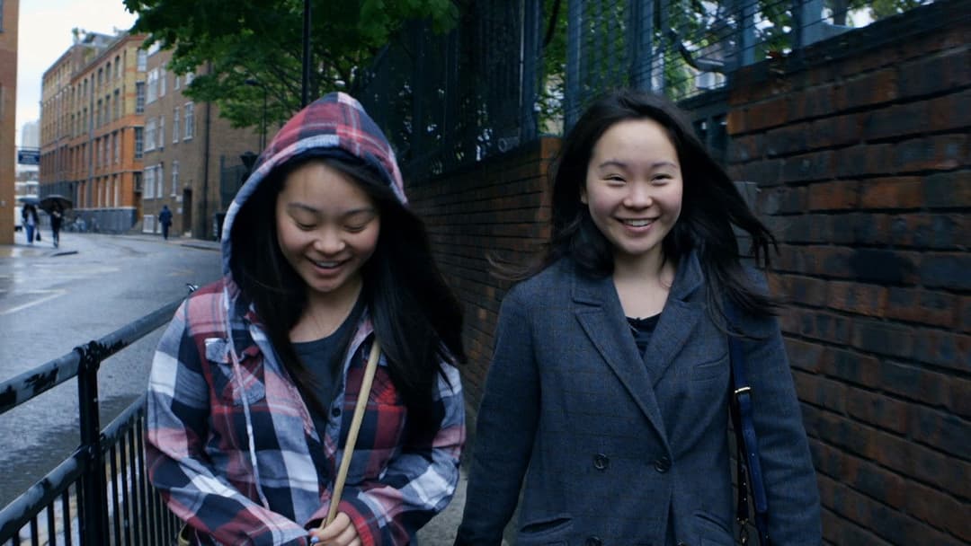 Twinsters backdrop 8