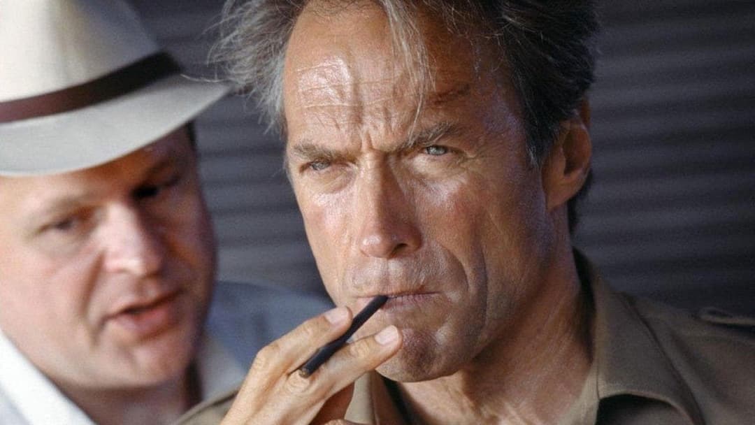 Weißer Jäger, schwarzes Herz backdrop 9