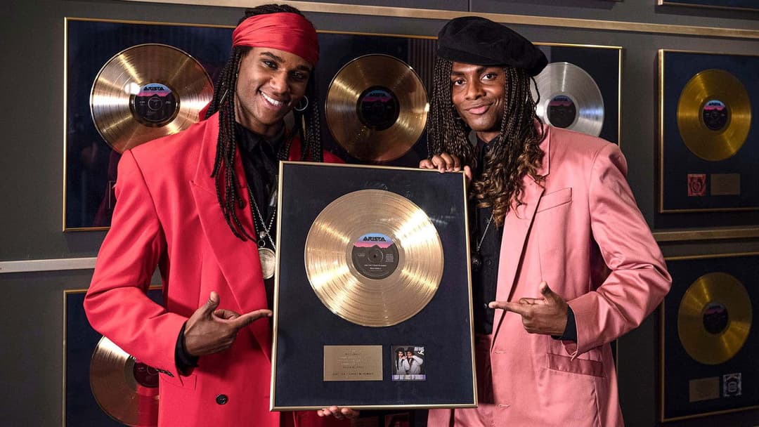 Girl You Know It's True backdrop 15