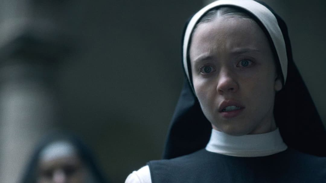 Проклята Діва backdrop 9