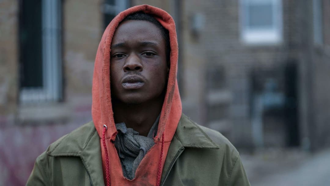 Captive State backdrop 8