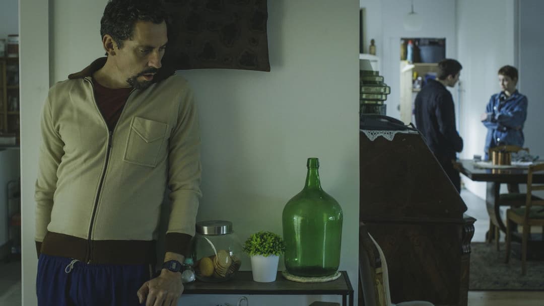 No mires a los ojos backdrop 9