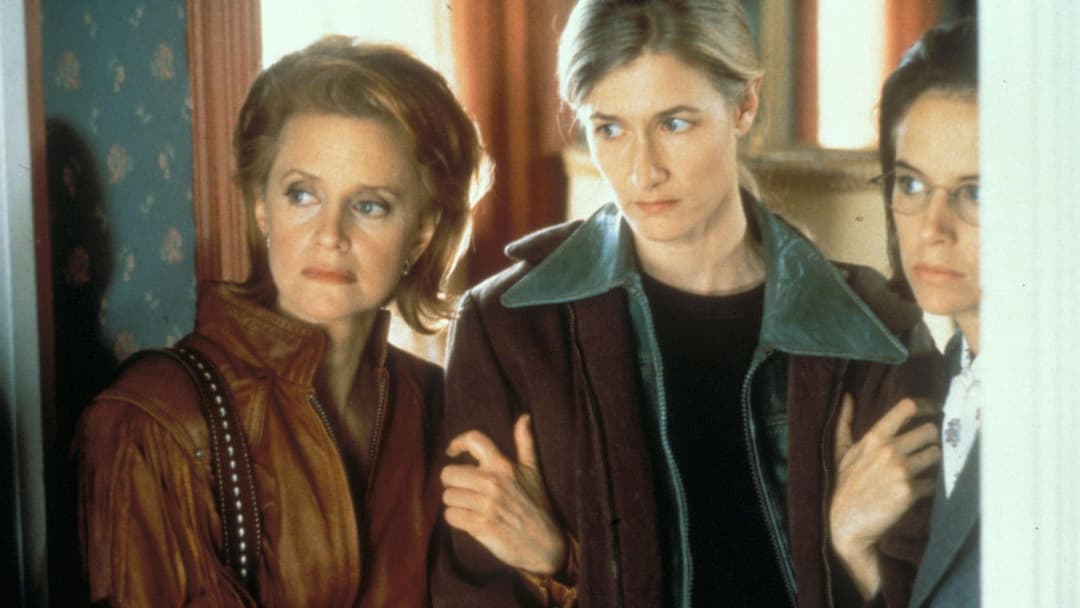 Громадянка Рут backdrop 1