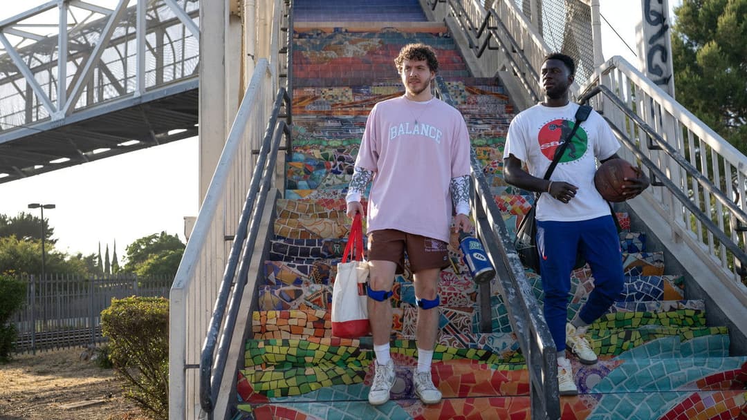 Білі люди не вміють стрибати backdrop 8