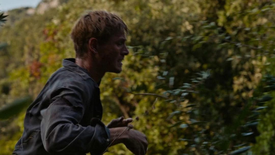 Трикутник смутку backdrop 8