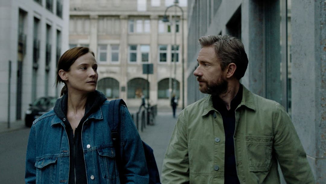 Die Agentin backdrop 2