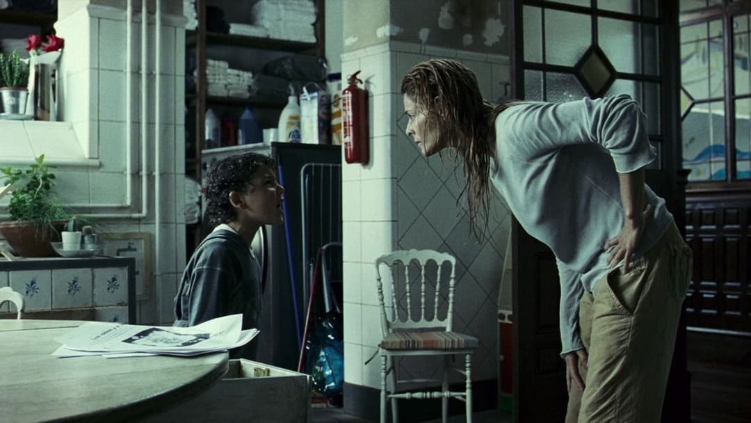 Das Waisenhaus backdrop 7