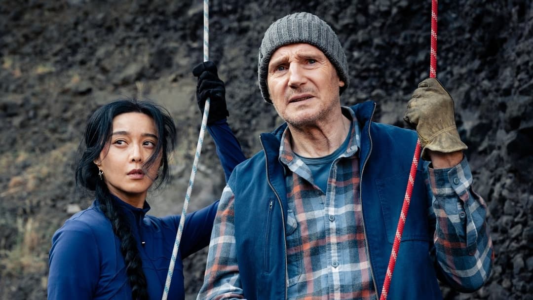 Ice Road 2: Vengeance backdrop 5