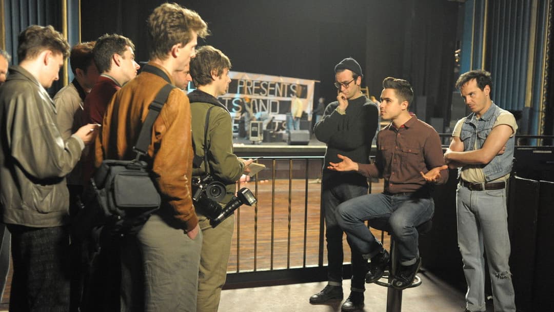 Гордість backdrop 17