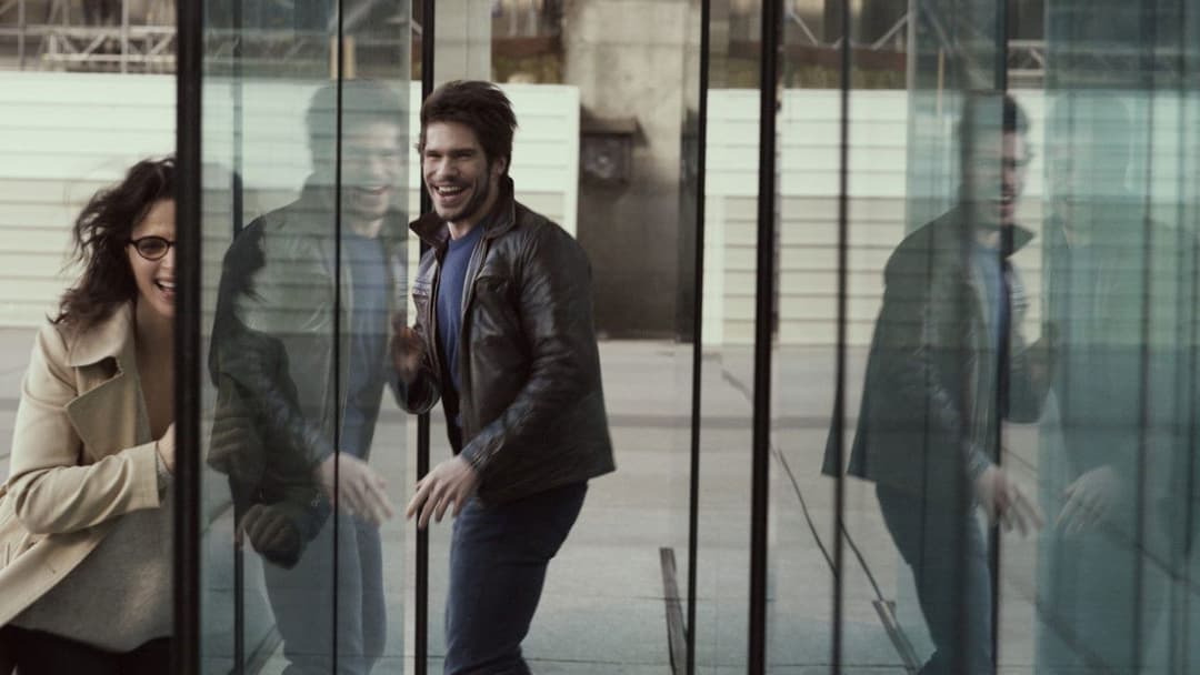 Celle que vous croyez backdrop 15