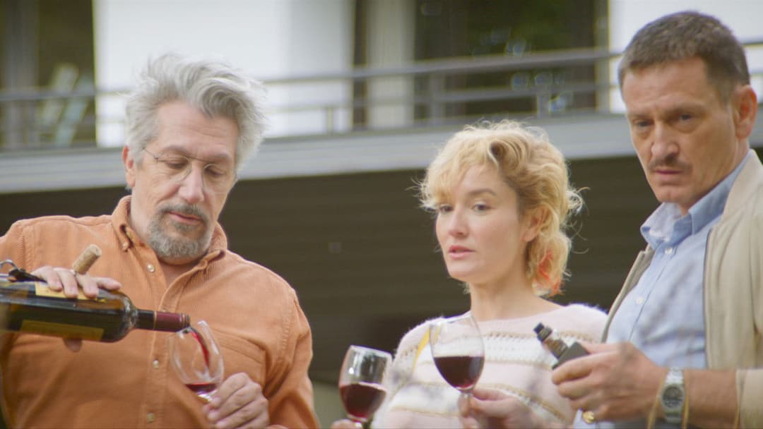 Incroyable mais vrai backdrop 5