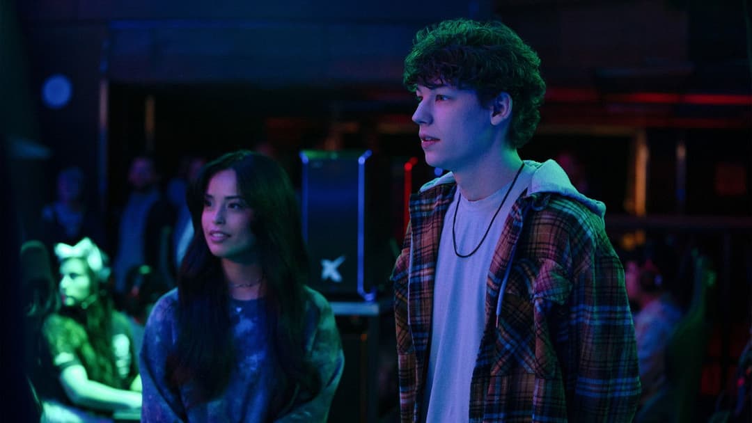 The Family Plan backdrop 12