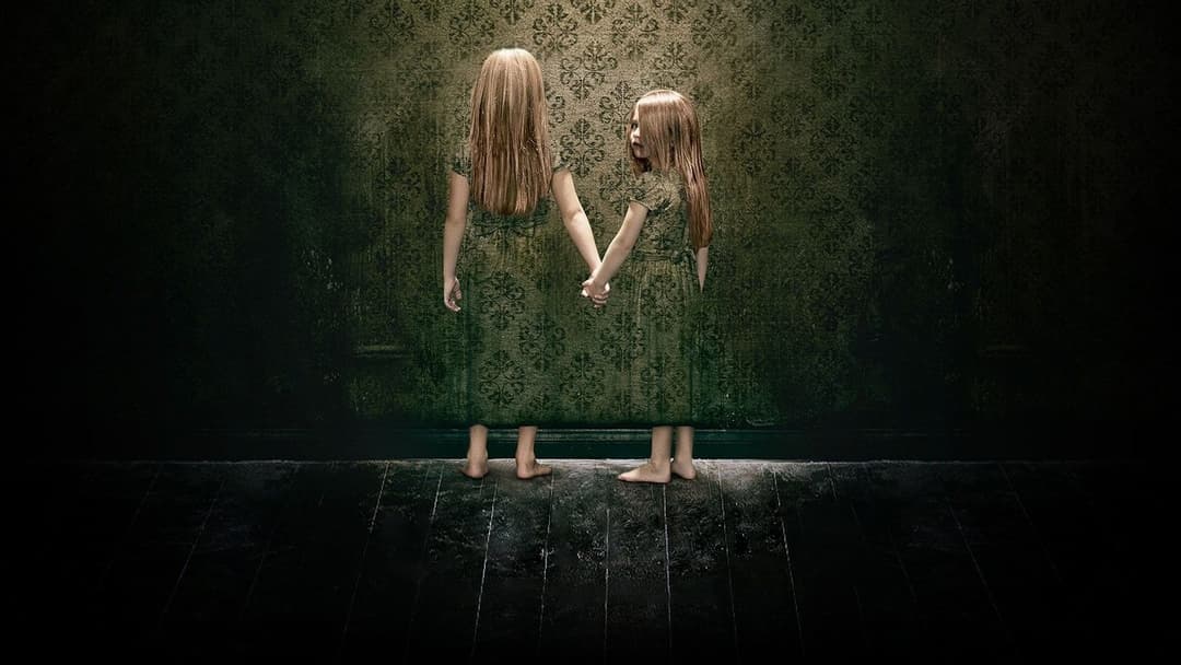 Dream House backdrop 4