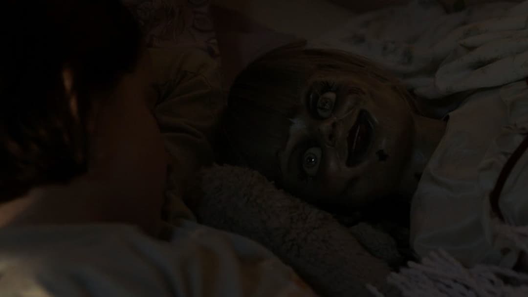 Annabelle 3 backdrop 14