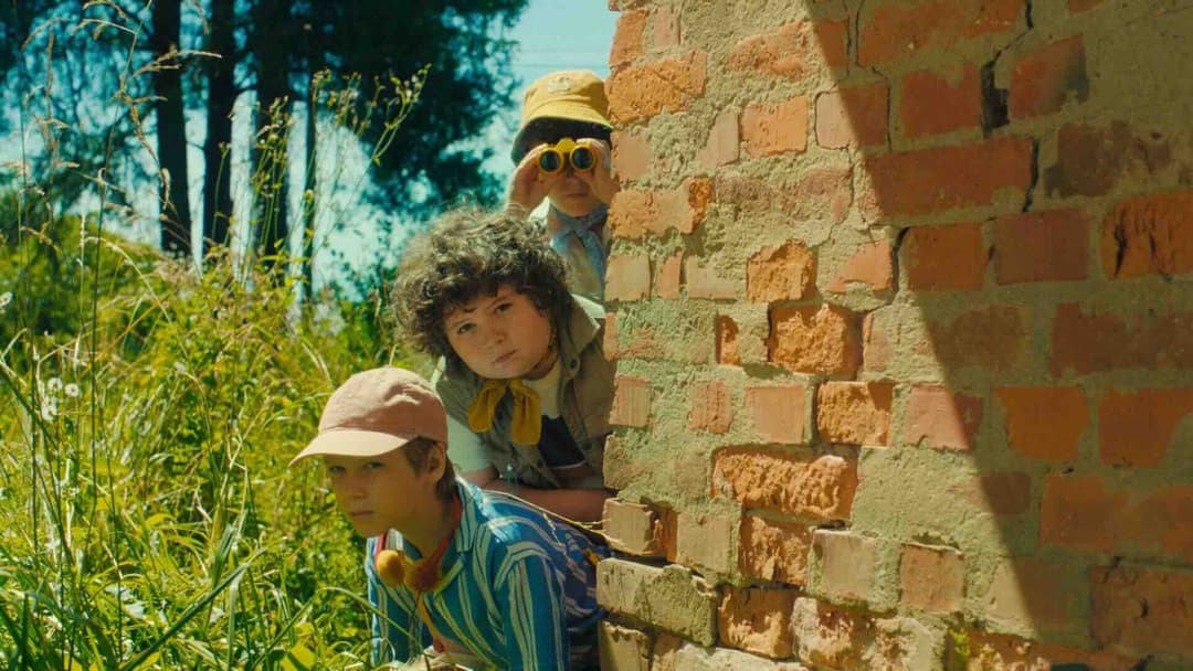 Extraordinary backdrop 4