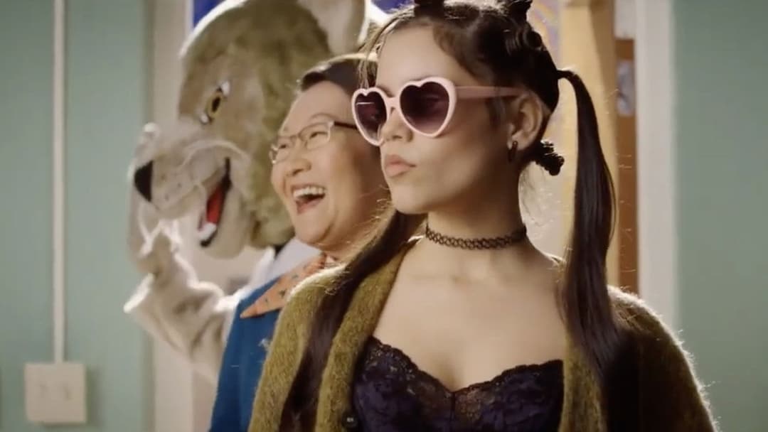 Няня: Королева убивць backdrop 13