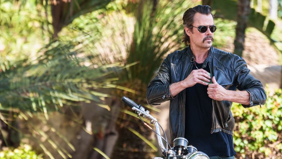 Off the Grid - Ausser Kontrolle backdrop 1