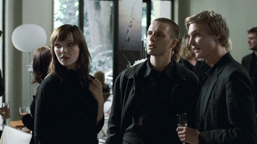 Auf Anfang backdrop 5