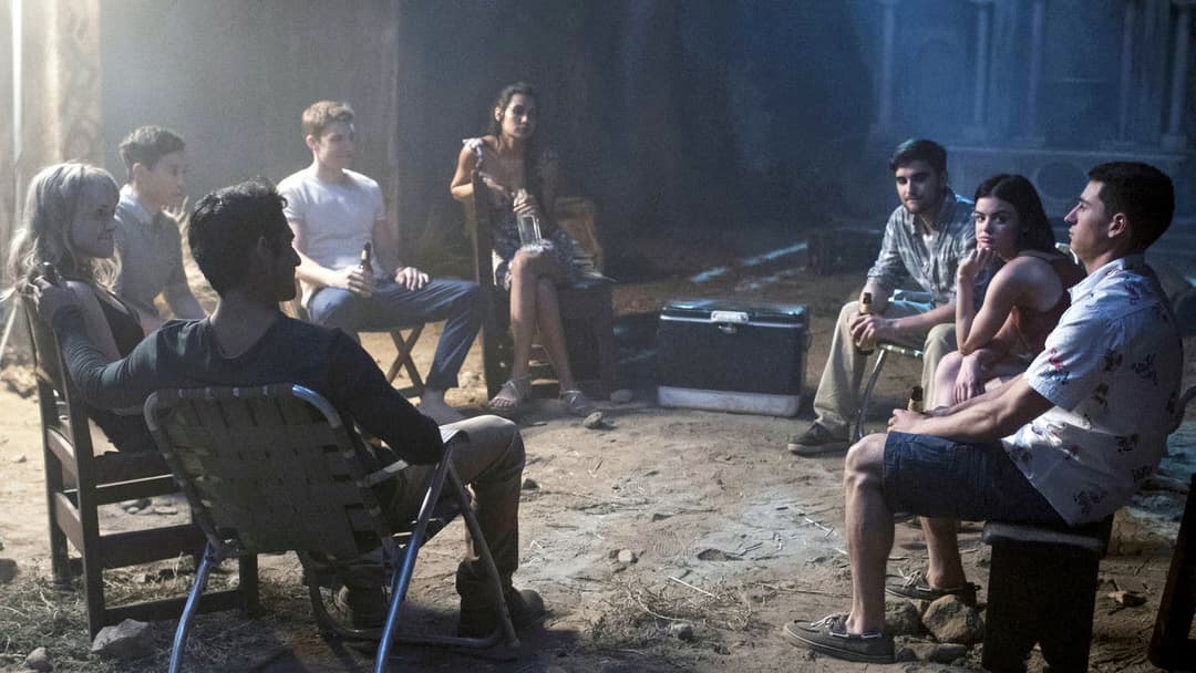 Wahrheit oder Pflicht backdrop 3