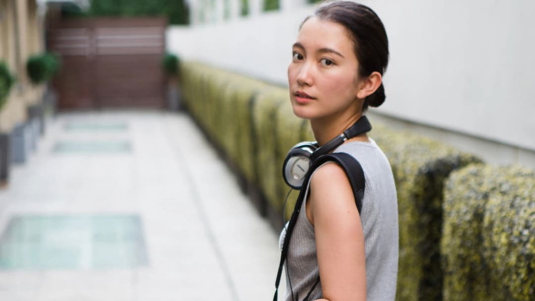 Black Box Diaries backdrop 3