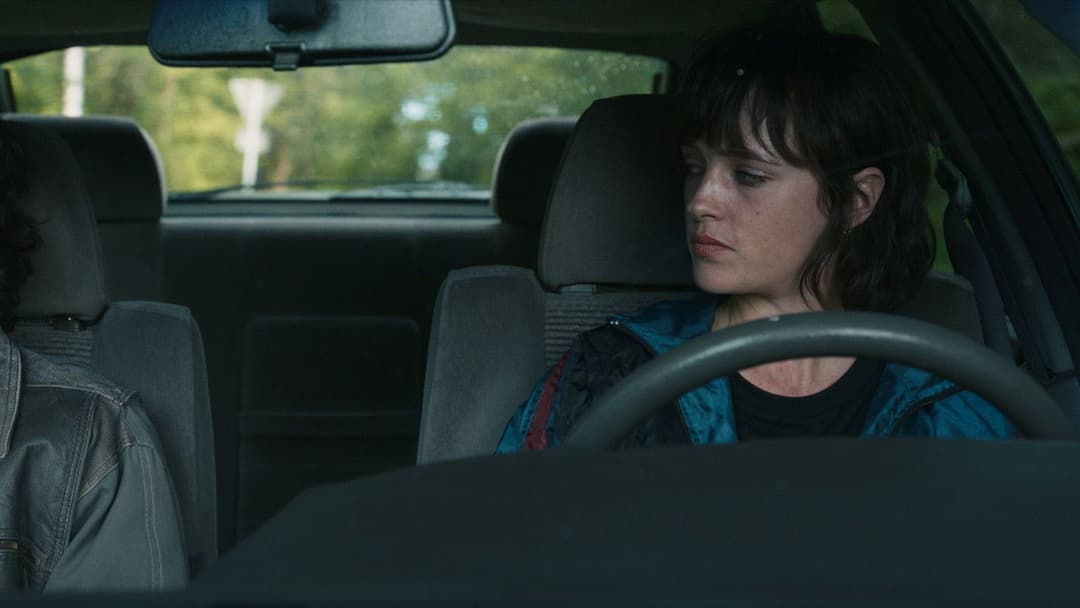 Вона в пітьмі йде backdrop 8