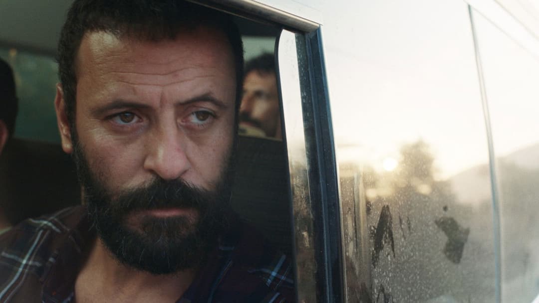 ٢٠٠ متر backdrop 5