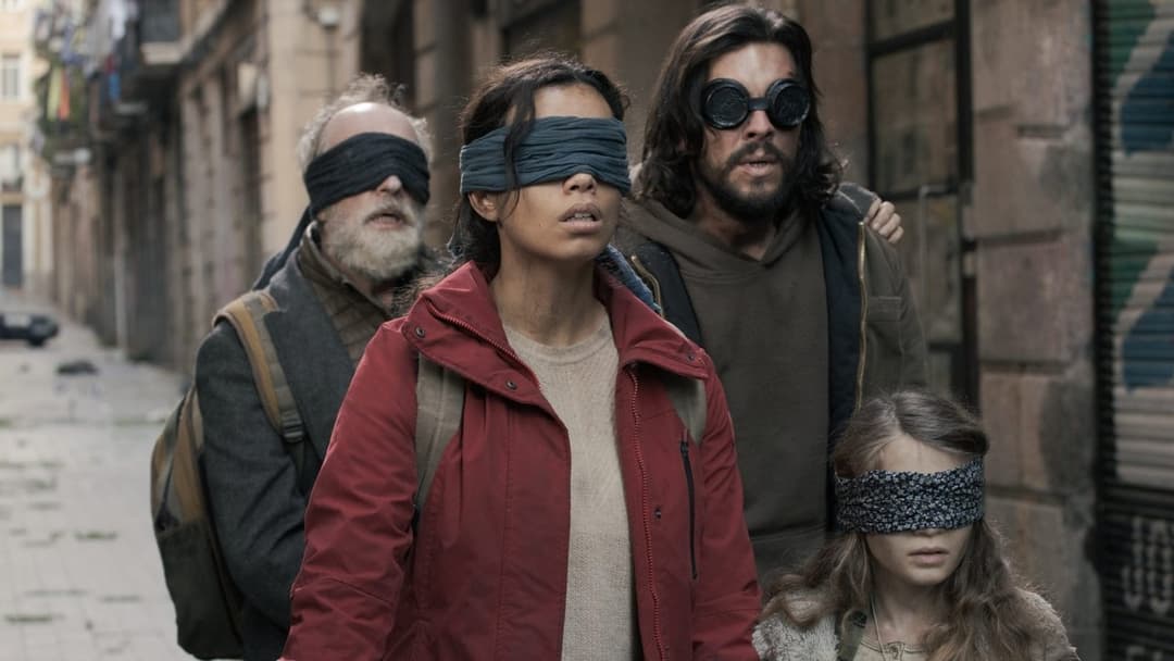 Bird Box: Barcelona backdrop 5
