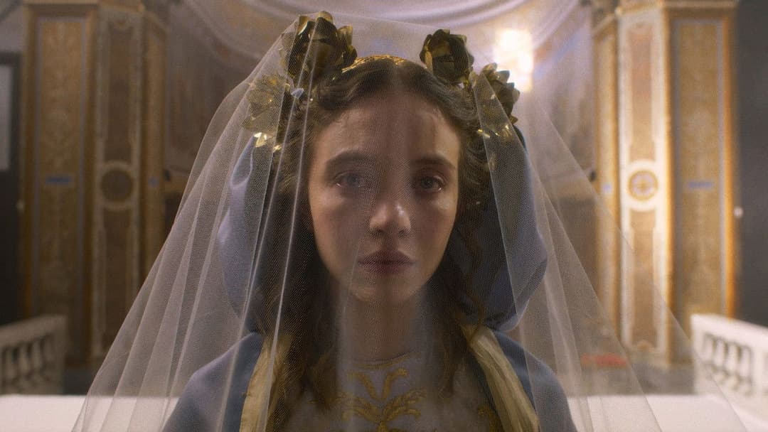 Проклята Діва backdrop 12