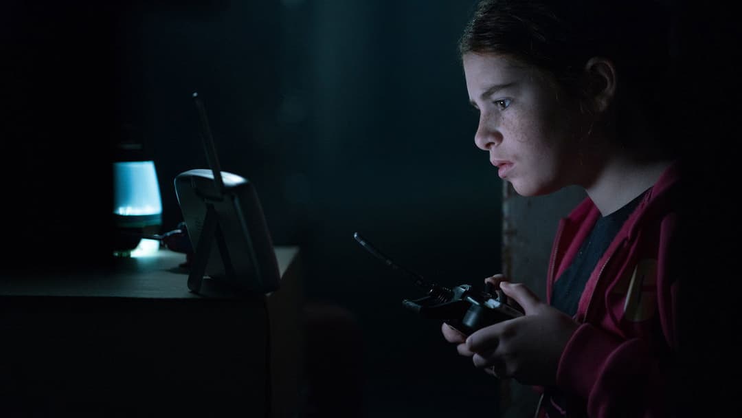 Сек'юриті backdrop 6