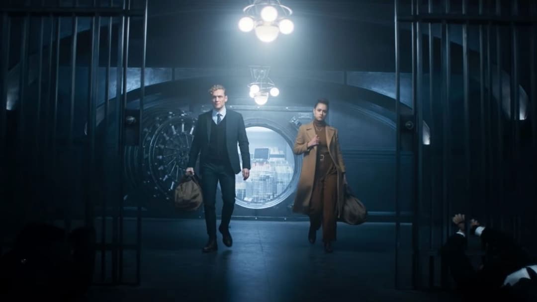 Армія злодіїв backdrop 8