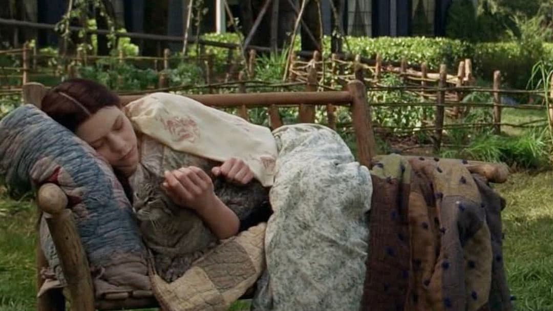 Маленькі жінки backdrop 17