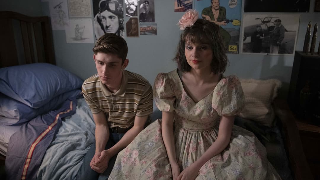 Dating Amber backdrop 2