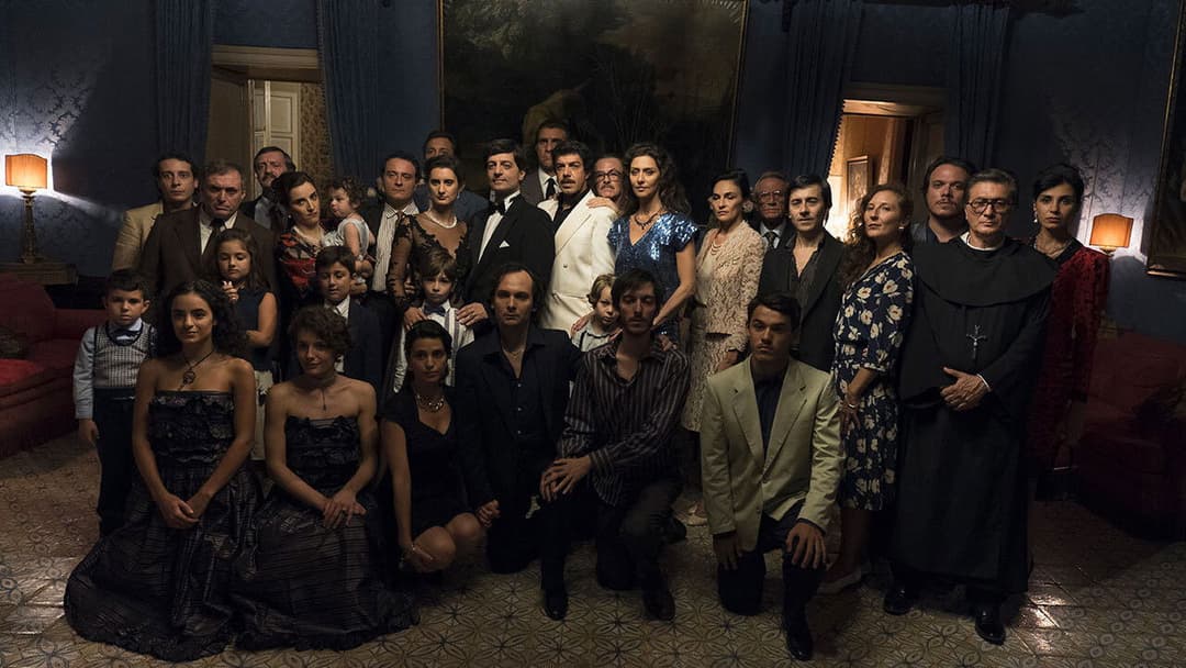 Зрадник backdrop 8