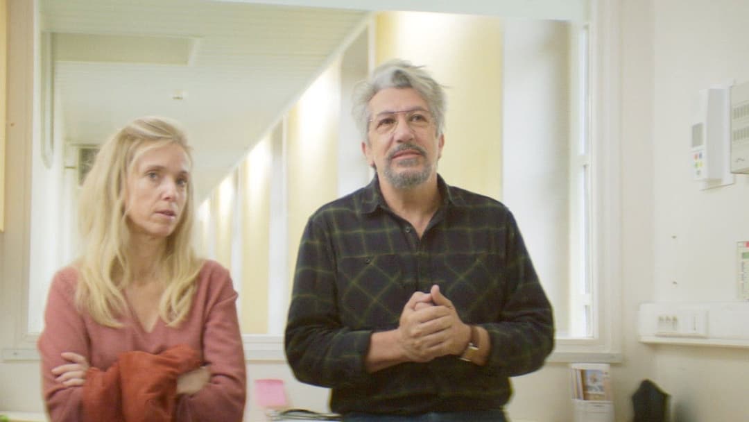 Incroyable mais vrai backdrop 3