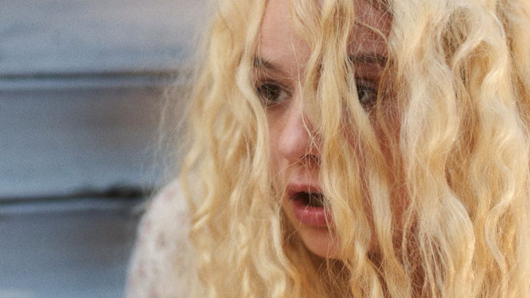 White Girl backdrop 4