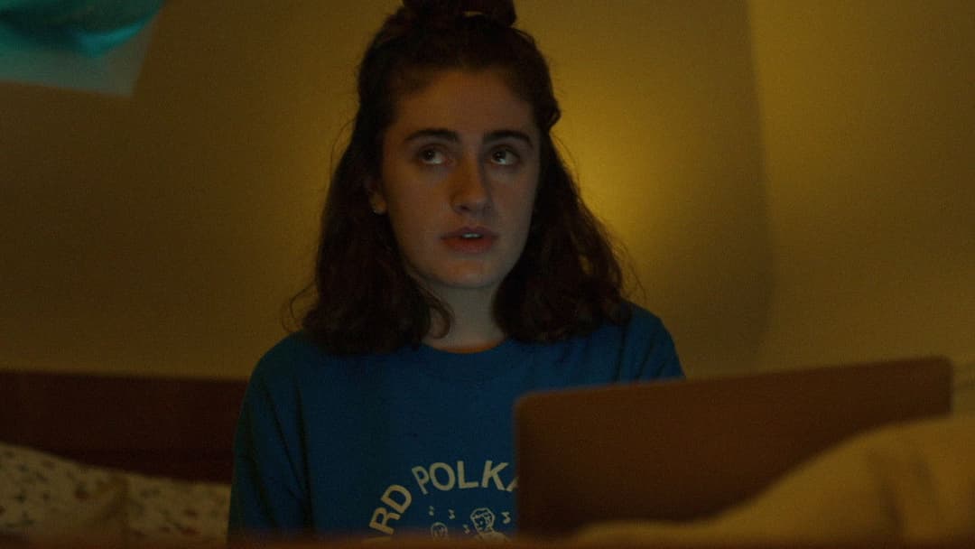 I Used to Be Funny backdrop 11